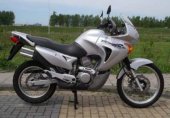 2002 Honda XL 650 V Transalp photo